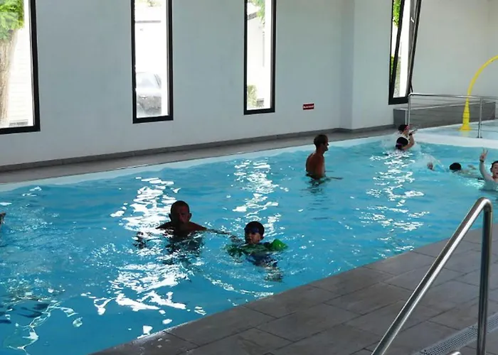 אתר קמפינג Mobil-home Cosy Avec Terrasse - 5 Personnes - Api-1-52-1041 סן ז'אן דה מון